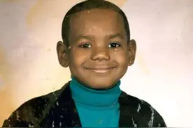 现役五大球星童年照：詹皇没咋变 库里星二代 杜兰特喜感十足图片