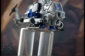 「变形金刚 - Hasbro」 SS22 反弹球 1/2图片