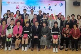 石狮蚶江四胞胎姐弟成年了图片