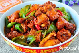沂蒙大盆炒鸡（附花椒酱配制方法）图片
