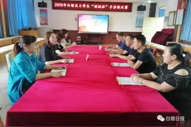 小手拉大手 共创文明城 白银市白银区小学生“创城杯”手抄报比赛活动顺利举行图片