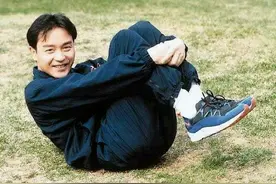 张国荣去世18年：原生家庭对他的伤害有多大图片