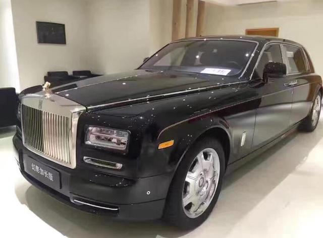 全球唯一一辆12缸高尔夫，A级两厢轿车却拥有跑车性能，3.7秒破百