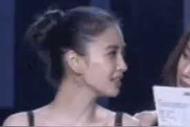 为显白全身涂粉：杨颖像套白丝袜，杨紫蹭脏礼裙，范冰冰国外丢人图片
