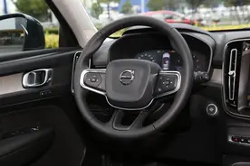 市场优惠巨大，聊沃尔沃XC40，4S的优惠神车图片