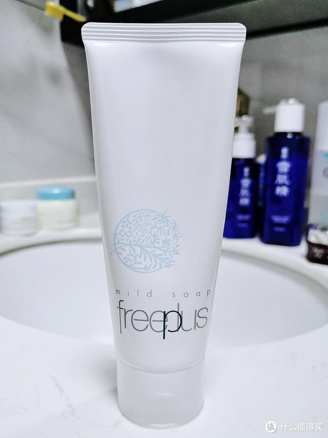 洗脸不要学老罗，忘记XXX吧，这些才是男人该用的洗面奶