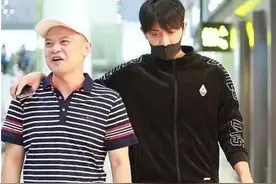 黄子韬父亲去世病因曝光，所患病被称为“癌王之王”，享年52岁图片