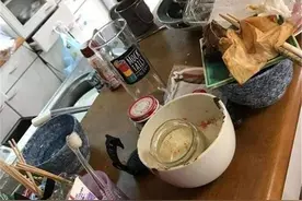 “全职妈妈”住院3天，回家后晒出“家居照”，网友感慨差别真大图片