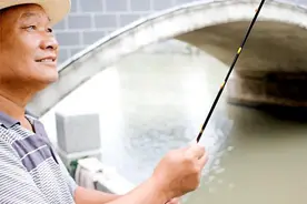 55岁，算中年人还是老年人？世卫组织已有划分，不用纠结图片