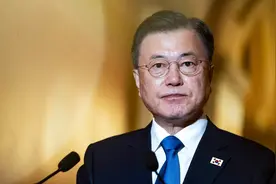 11月23日：韩国前总统全斗焕去世；朴槿惠再住院；韩媒声讨华盛顿图片