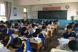 请把“戒尺”还给老师图片