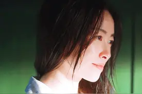 淡妆也很妩媚的女明星，我只服这3位！素雅白面更让人怜惜图片