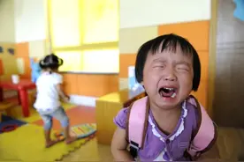 2岁半送托班还是3岁半再送小班？幼儿园晚上一年真的不同图片