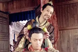 任嘉伦和王劲松的父子之缘，从《大唐荣耀》到《秋蝉》图片
