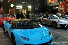 上海酒吧街边停满百万豪车，交警：一辆几万块，“女神”容易上钩图片