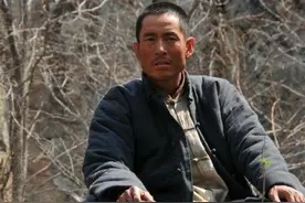 忍受日军酷刑不屈的师长，目睹8个女人的死法后，当了叛徒图片