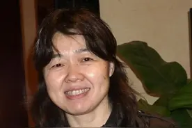 秦晓雯与北控球迷“聊天”记图片