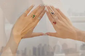 刘诗诗与Qeelin葫芦，红与绿，黑与白，可以多个Buff选择的叠戴法图片