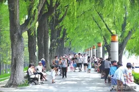长春这几天热浪滚滚，看看百姓都选择哪里来避暑吧图片