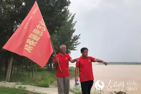 以身试险 山东出了个“黄河阻泳第一人”图片