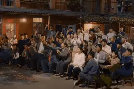 《你好，李焕英》破38亿！那句“大搞特搞”火了，怎么翻译？图片