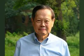 科学家是有祖国的，用50年，杨振宁回应了邓稼先图片