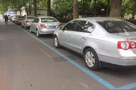 “小汽车，大学问”，老司机总结出来的停车技巧，建议收藏图片