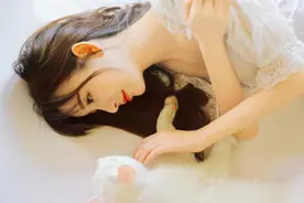 “我有孩子了，我们分手吧。”撞见他陪人产检，她终于死心…图片