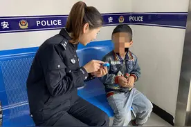 小学生靠指南针回家却迷了路图片