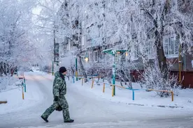 俄罗斯西伯利亚冬季平均-30°C，无家可归的流浪居民该如何取暖图片