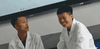 开心一刻｜一个人容易想太多，想太多容易一个人