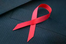 国家扶助有生产能力的艾滋病病毒感染者和患者从事力所能及的生产活动图片