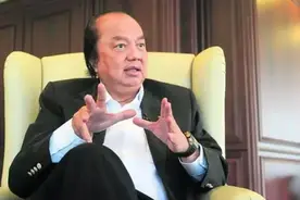 从豪门穷女婿逆袭成更强豪门，他说自己一到中国就自卑图片