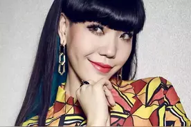 从顶流到小县城商演，吴莫愁的落魄，不仅仅是因为与张碧晨的恩怨图片