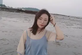 福建女孩捐献器官救8人，家人送其最后一程，医护人员离开后瘫坐在地图片