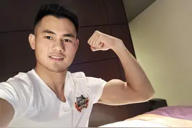 中国自由搏击第一人：泰森有规则能赢李小龙，无规则会直接要人命图片