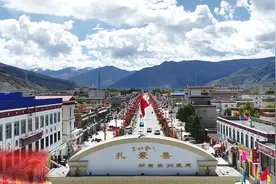 扎囊儿女心向党 再唱山歌给党听图片
