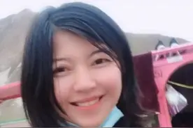 触电还是失控？女网红一人一车两狗闯青藏遇难，手拉房车或成凶手图片