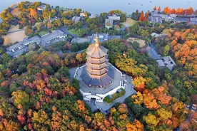 雷峰塔内的断砖残垣惊艳天下图片