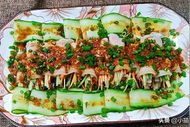 凉菜“蒜泥白肉”这么做，配料做法详细，香辣开胃天热必备菜谱图片