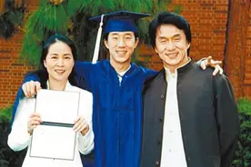 成龙的一双儿女，一个自甘堕落一个放飞自我，有钱也难养成好孩子图片