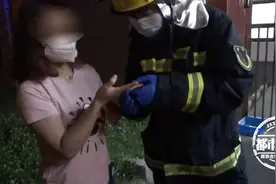 要戒指还是要手指？3.8万宝格丽戒指卡手指，女子急了：不能剪图片
