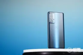 摩托罗拉edge s pro发布：骁龙870+一亿像素，2399元起图片