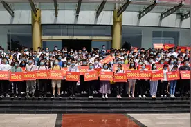 教育扶贫托未来 山西1930名贫困生无忧入学图片