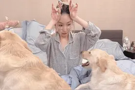 分手就是气话！萧亚轩与小16岁男友黄皓已复合，爱犬是感情润滑剂图片
