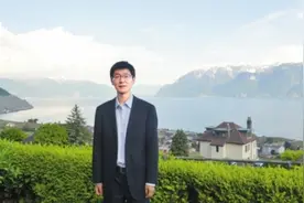 他博士毕业于海外名校，毅然回国任职顶尖985，如今成果应用于“国之重器”！图片