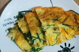 韭菜煎鸡蛋，家常做法，鲜香味美图片