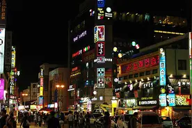 韩国背后的辛酸史：为了钱没皮没脸，却换来了如今的繁荣图片