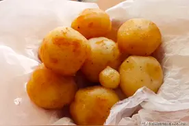 香糯土豆丸子的简单做法，鲜香味美，烹饪简单，不错的休闲辅食图片