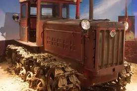 六十年前田间地头的“网红”就是它！林溪讲述“东方红”拖拉机丨红色印记第69集图片